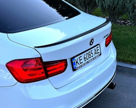 Белый БМВ 3 Серия, объемом двигателя 2 л и пробегом 215 тыс. км за 13499 $, фото 4 на Automoto.ua