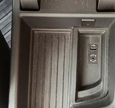 Білий БМВ 3 Серія, об'ємом двигуна 2 л та пробігом 155 тис. км за 15000 $, фото 39 на Automoto.ua