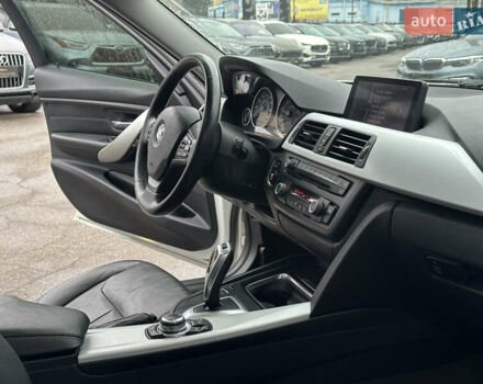 Білий БМВ 3 Серія, об'ємом двигуна 2 л та пробігом 212 тис. км за 13900 $, фото 24 на Automoto.ua