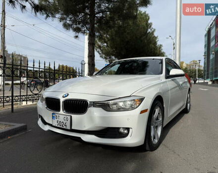 БМВ 3 Серия 2013 в Одессе на Automoto.ua Белый БМВ 3 Серия, объемом двигателя 2 л и пробегом 138 тыс. км за 10900 $, фото 2 на Automoto.ua