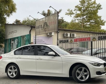 Белый БМВ 3 Серия, объемом двигателя 2 л и пробегом 219 тыс. км за 11000 $, фото 3 на Automoto.ua