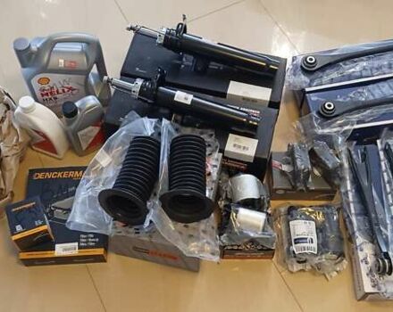 Білий БМВ 3 Серія, об'ємом двигуна 2 л та пробігом 189 тис. км за 15500 $, фото 66 на Automoto.ua