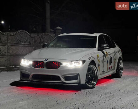 Белый БМВ 3 Серия, объемом двигателя 2 л и пробегом 222 тыс. км за 15000 $, фото 11 на Automoto.ua