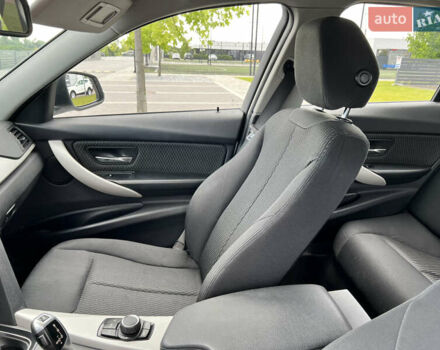 Белый БМВ 3 Серия, объемом двигателя 2 л и пробегом 145 тыс. км за 17700 $, фото 28 на Automoto.ua