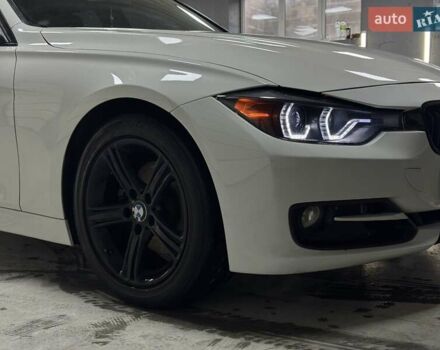 Белый БМВ 3 Серия, объемом двигателя 2 л и пробегом 237 тыс. км за 11999 $, фото 11 на Automoto.ua