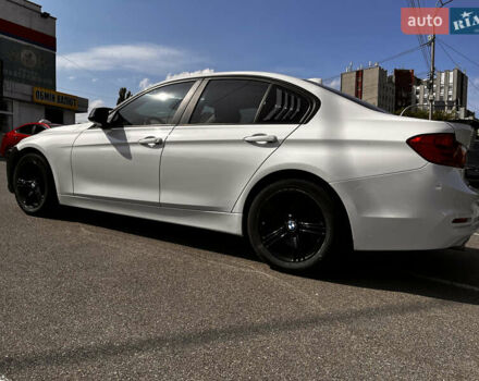 Белый БМВ 3 Серия, объемом двигателя 2 л и пробегом 163 тыс. км за 16500 $, фото 3 на Automoto.ua