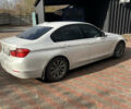 БМВ 3 Серия 2013 в Полонном на Automoto.ua Белый БМВ 3 Серия, объемом двигателя 2 л и пробегом 161 тыс. км за 14800 $, фото 1 на Automoto.ua