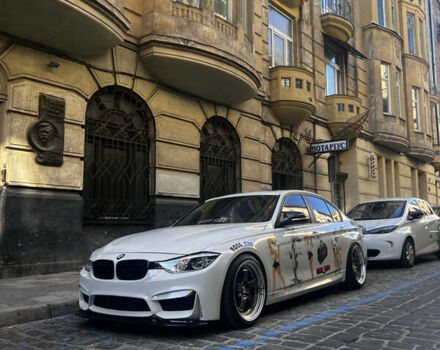 Белый БМВ 3 Серия, объемом двигателя 2 л и пробегом 222 тыс. км за 15000 $, фото 5 на Automoto.ua