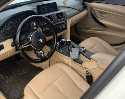 Білий БМВ 3 Серія, об'ємом двигуна 2 л та пробігом 210 тис. км за 25000 $, фото 8 на Automoto.ua