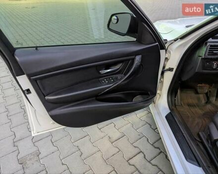 Белый БМВ 3 Серия, объемом двигателя 2 л и пробегом 190 тыс. км за 13500 $, фото 26 на Automoto.ua