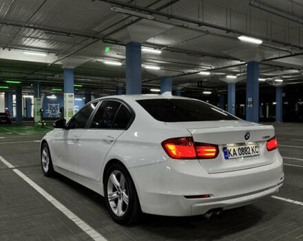 Білий БМВ 3 Серія, об'ємом двигуна 2 л та пробігом 101 тис. км за 13700 $, фото 6 на Automoto.ua