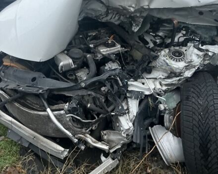 Білий БМВ 3 Серія, об'ємом двигуна 2 л та пробігом 123 тис. км за 7000 $, фото 5 на Automoto.ua