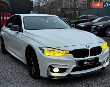 Белый БМВ 3 Серия, объемом двигателя 2 л и пробегом 220 тыс. км за 12800 $, фото 2 на Automoto.ua