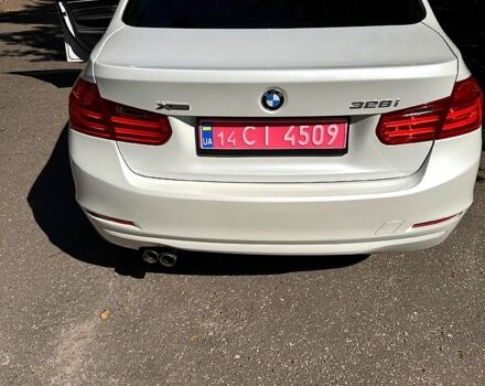 Белый БМВ 3 Серия, объемом двигателя 2 л и пробегом 210 тыс. км за 14500 $, фото 2 на Automoto.ua