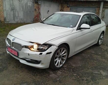 Білий БМВ 3 Серія, об'ємом двигуна 2 л та пробігом 250 тис. км за 7900 $, фото 6 на Automoto.ua