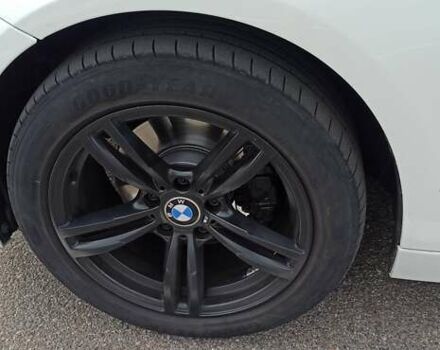 Білий БМВ 3 Серія, об'ємом двигуна 2 л та пробігом 155 тис. км за 15000 $, фото 29 на Automoto.ua