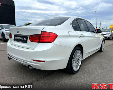 Белый БМВ 3 Серия, объемом двигателя 3 л и пробегом 217 тыс. км за 13800 $, фото 6 на Automoto.ua