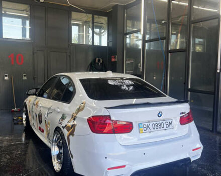 Белый БМВ 3 Серия, объемом двигателя 2 л и пробегом 222 тыс. км за 15000 $, фото 19 на Automoto.ua