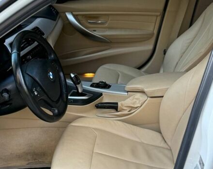 Белый БМВ 3 Серия, объемом двигателя 2 л и пробегом 215 тыс. км за 9500 $, фото 5 на Automoto.ua