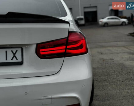 Білий БМВ 3 Серія, об'ємом двигуна 3 л та пробігом 186 тис. км за 18500 $, фото 11 на Automoto.ua