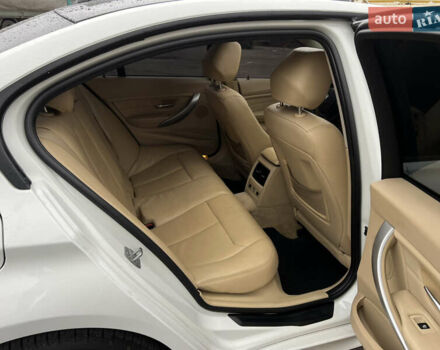 Белый БМВ 3 Серия, объемом двигателя 2 л и пробегом 129 тыс. км за 11300 $, фото 15 на Automoto.ua