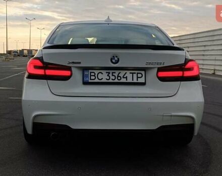 Білий БМВ 3 Серія, об'ємом двигуна 2 л та пробігом 189 тис. км за 15500 $, фото 12 на Automoto.ua