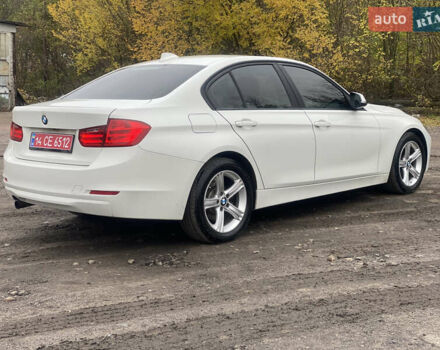 БМВ 3 Серия 2013 в Пирятине на Automoto.ua Белый БМВ 3 Серия, объемом двигателя 2 л и пробегом 203 тыс. км за 11500 $, фото 5 на Automoto.ua