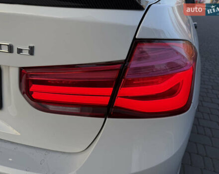 Білий БМВ 3 Серія, об'ємом двигуна 2 л та пробігом 185 тис. км за 14000 $, фото 14 на Automoto.ua