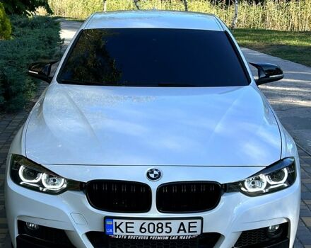 Белый БМВ 3 Серия, объемом двигателя 2 л и пробегом 215 тыс. км за 13499 $, фото 12 на Automoto.ua
