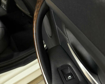 Белый БМВ 3 Серия, объемом двигателя 3 л и пробегом 184 тыс. км за 17000 $, фото 38 на Automoto.ua