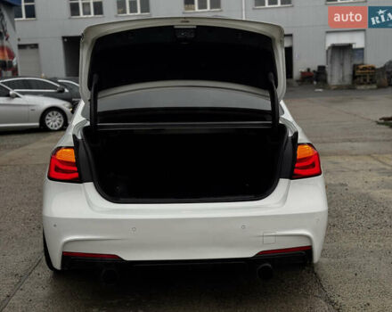 Білий БМВ 3 Серія, об'ємом двигуна 3 л та пробігом 186 тис. км за 18500 $, фото 54 на Automoto.ua