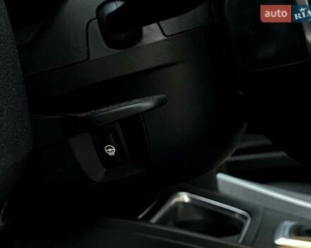 Белый БМВ 3 Серия, объемом двигателя 3 л и пробегом 185 тыс. км за 15500 $, фото 15 на Automoto.ua