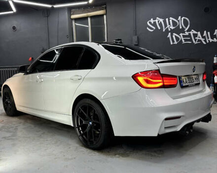 Белый БМВ 3 Серия, объемом двигателя 2 л и пробегом 270 тыс. км за 14500 $, фото 6 на Automoto.ua