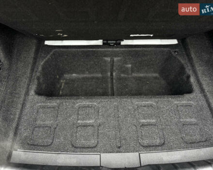 Білий БМВ 3 Серія, об'ємом двигуна 3 л та пробігом 186 тис. км за 18500 $, фото 56 на Automoto.ua