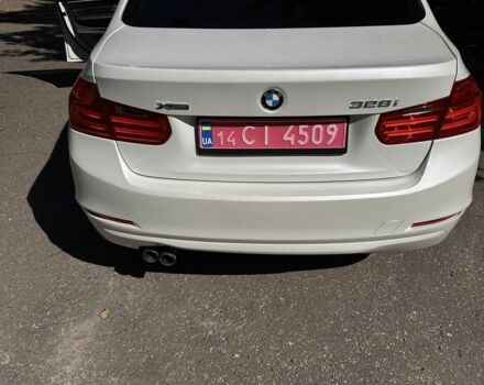 Белый БМВ 3 Серия, объемом двигателя 2 л и пробегом 210 тыс. км за 13999 $, фото 3 на Automoto.ua