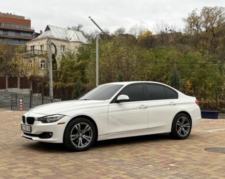 БМВ 3 Серія 2013 у Києві на Automoto.ua Білий БМВ 3 Серія, об'ємом двигуна 2 л та пробігом 200 тис. км за 9900 $, фото 8 на Automoto.ua