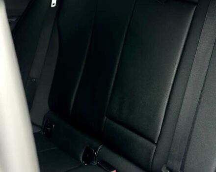 Білий БМВ 3 Серія, об'ємом двигуна 2 л та пробігом 330 тис. км за 13400 $, фото 35 на Automoto.ua