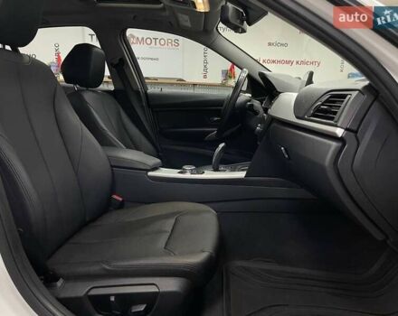 Белый БМВ 3 Серия, объемом двигателя 2 л и пробегом 158 тыс. км за 12790 $, фото 36 на Automoto.ua