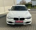 Белый БМВ 3 Серия, объемом двигателя 2 л и пробегом 217 тыс. км за 9900 $, фото 8 на Automoto.ua