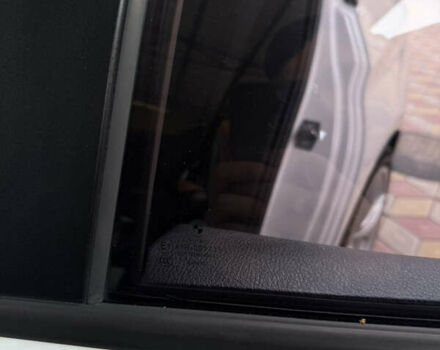 Белый БМВ 3 Серия, объемом двигателя 3 л и пробегом 184 тыс. км за 17000 $, фото 53 на Automoto.ua