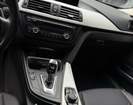 Білий БМВ 3 Серія, об'ємом двигуна 2 л та пробігом 110 тис. км за 11999 $, фото 11 на Automoto.ua