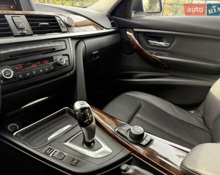 БМВ 3 Серия 2013 в Одессе на Automoto.ua Белый БМВ 3 Серия, объемом двигателя 2 л и пробегом 138 тыс. км за 10900 $, фото 23 на Automoto.ua