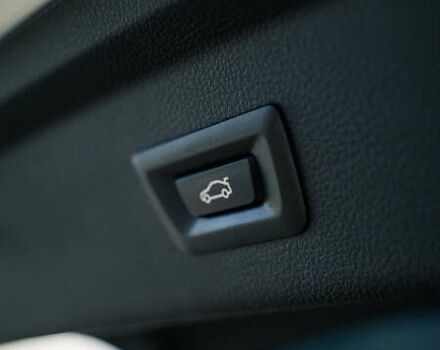 Білий БМВ 3 Серія, об'ємом двигуна 2 л та пробігом 229 тис. км за 17700 $, фото 13 на Automoto.ua