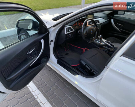 Білий БМВ 3 Серія, об'ємом двигуна 2 л та пробігом 200 тис. км за 11000 $, фото 7 на Automoto.ua