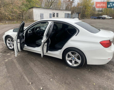 БМВ 3 Серия 2013 в Пирятине на Automoto.ua Белый БМВ 3 Серия, объемом двигателя 2 л и пробегом 203 тыс. км за 11500 $, фото 7 на Automoto.ua