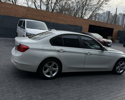Білий БМВ 3 Серія, об'ємом двигуна 2 л та пробігом 110 тис. км за 11999 $, фото 8 на Automoto.ua