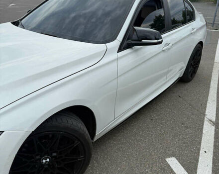 Білий БМВ 3 Серія, об'ємом двигуна 2 л та пробігом 210 тис. км за 25000 $, фото 3 на Automoto.ua