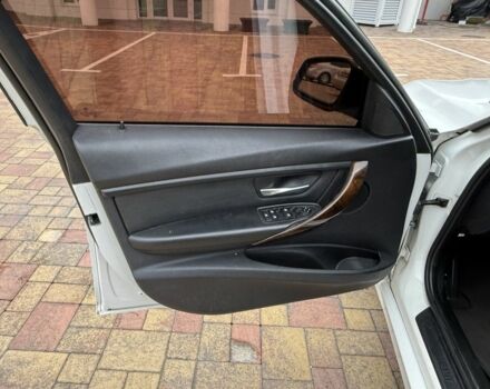 БМВ 3 Серія 2013 у Києві на Automoto.ua Білий БМВ 3 Серія, об'ємом двигуна 2 л та пробігом 200 тис. км за 9900 $, фото 15 на Automoto.ua