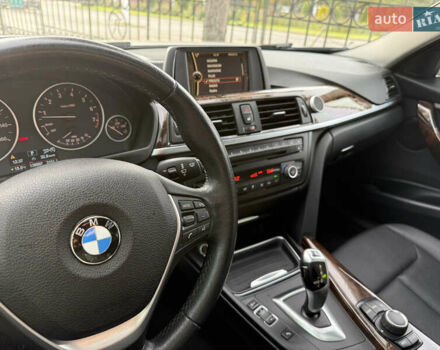 БМВ 3 Серия 2013 в Одессе на Automoto.ua Белый БМВ 3 Серия, объемом двигателя 2 л и пробегом 138 тыс. км за 10900 $, фото 22 на Automoto.ua