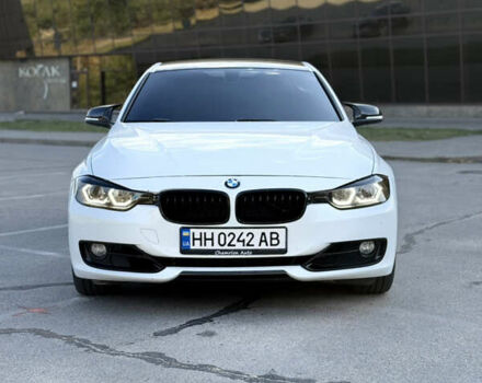 Білий БМВ 3 Серія, об'ємом двигуна 2 л та пробігом 220 тис. км за 14800 $, фото 2 на Automoto.ua
